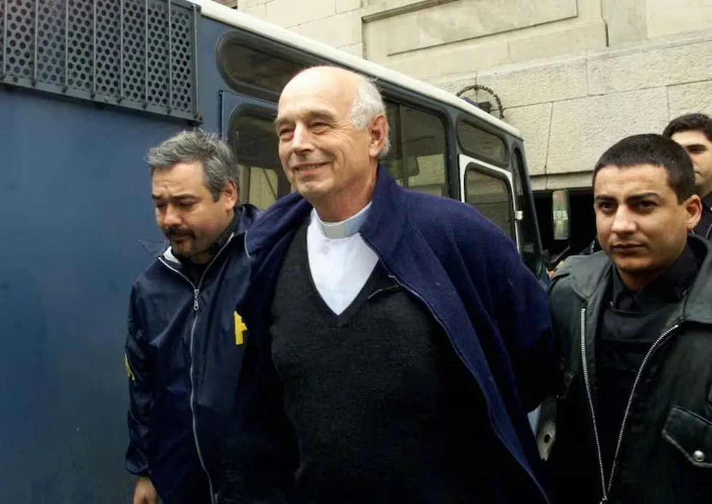 Condenado por crímenes de lesa humanidad, Von Wernich pidió ver al papa León XIV