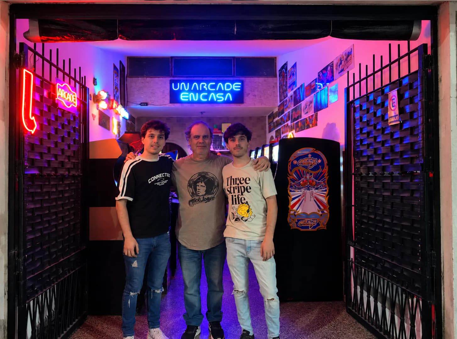 Un viaje directo a los fichines: El Multimedio descubrió un increíble arcade escondido en una casa de Santiago