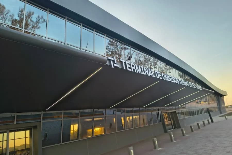 Una obra clave para Las Termas: inauguran hoy la nueva Terminal de Ómnibus