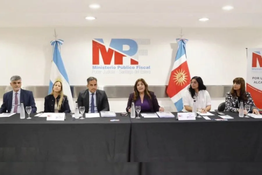 El Ministerio Público Fiscal lanzó BRÚJULA para prevenir riesgos en los entornos digitales