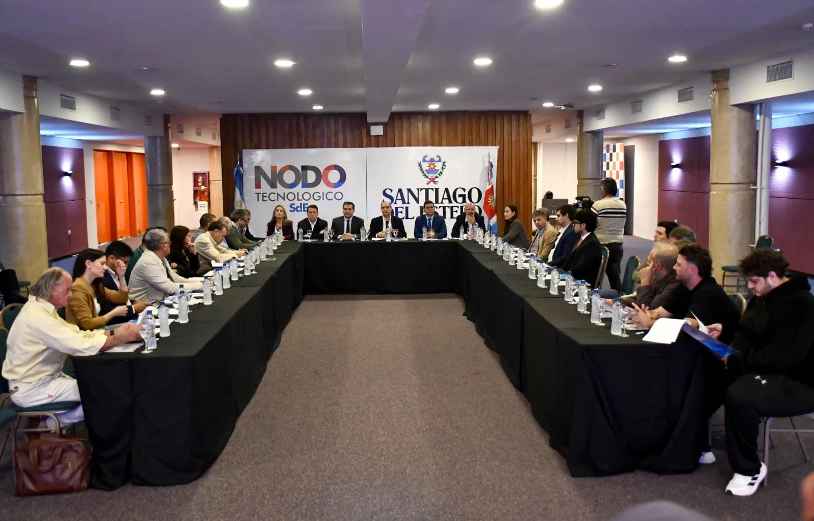 El Consejo Económico y Social mantuvo una reunión de trabajo con representantes del sector industrial
