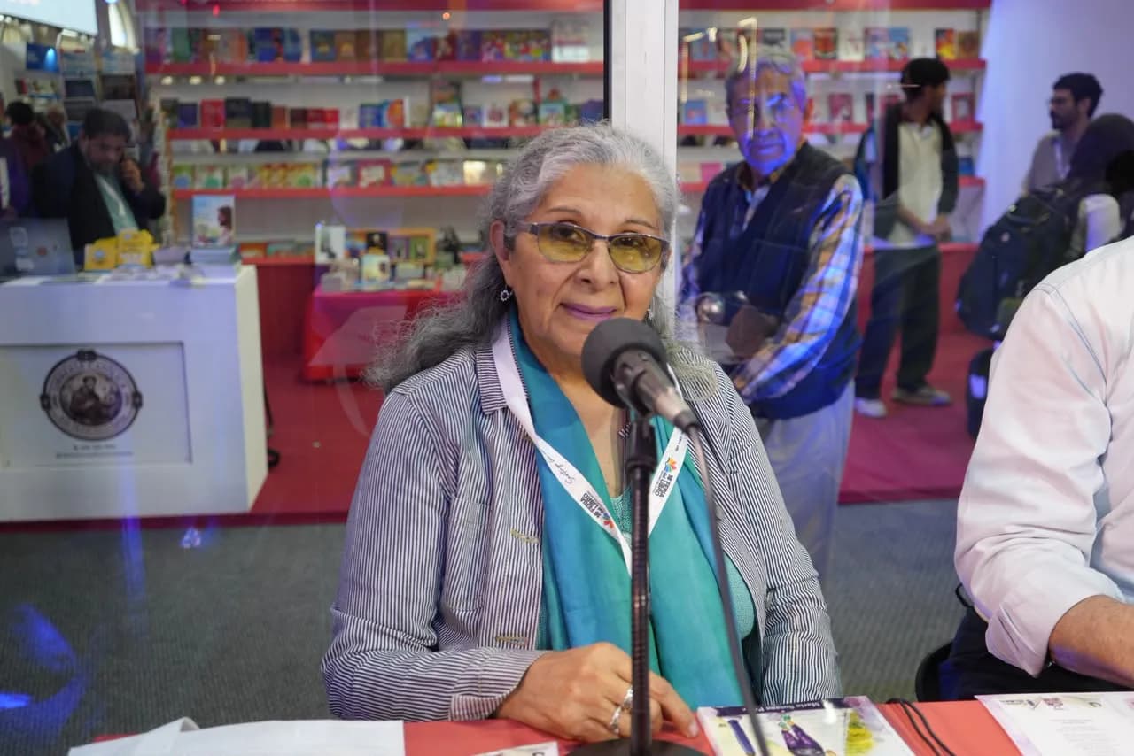 A los 74 años escribe, enseña y practica atletismo: Marta Pérez presentó “Todavía se puede” en LV11