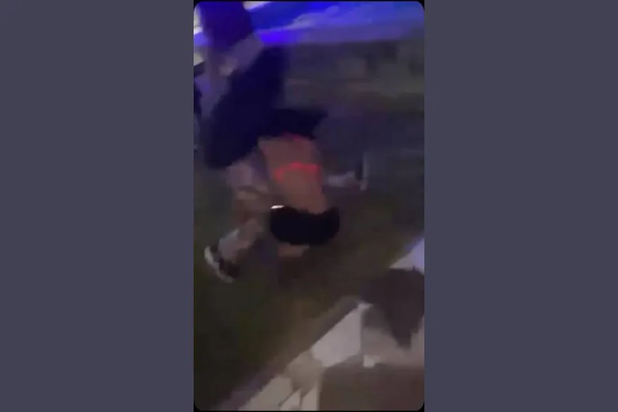 Invitaron a una adolescente a una reunión y terminó brutalmente golpeada por un grupo de compañeras