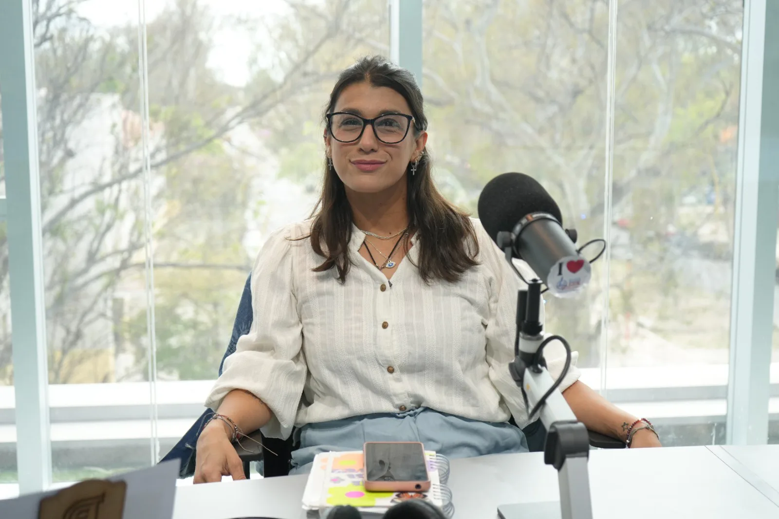 “Respiro, pienso y reacciono” | La herramienta que propone una kinesióloga para ayudar a los niños con sus emociones