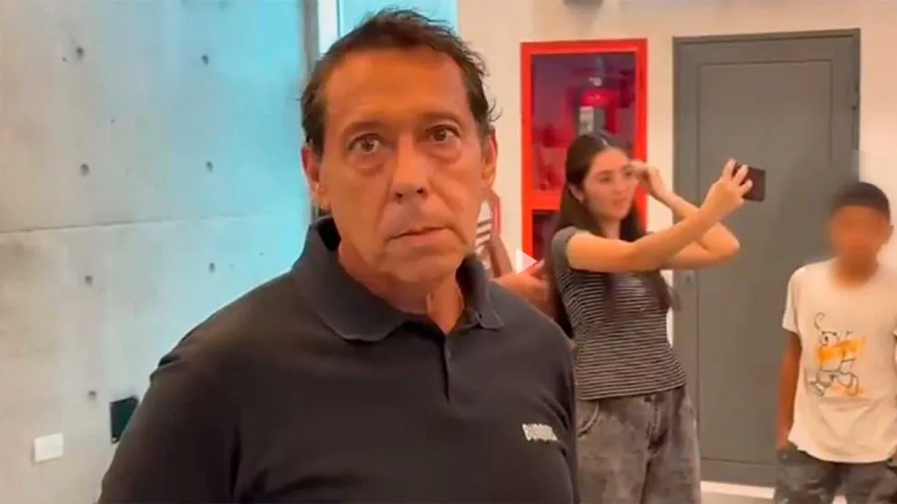 Detuvieron a Mariano Páez tras un procedimiento policial en su vivienda de la Capital