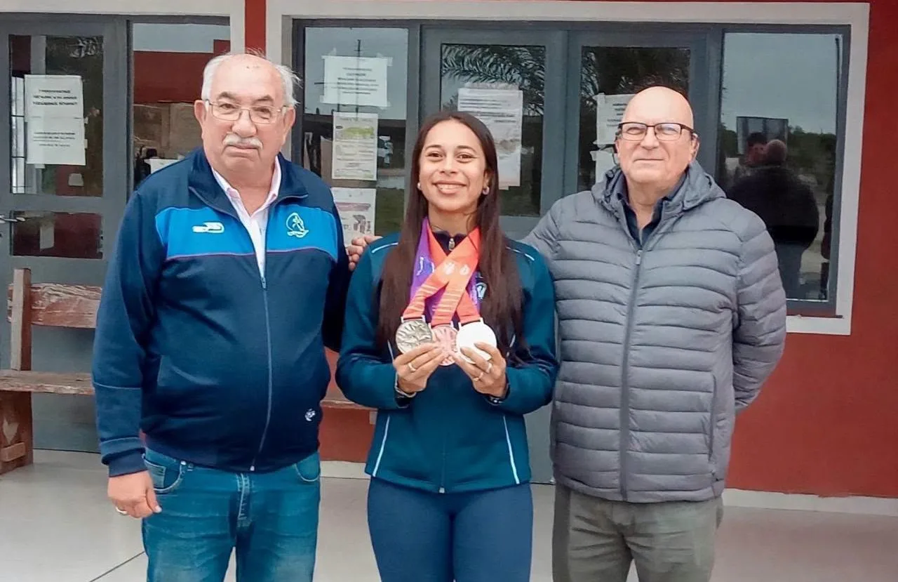 Reconocieron en Beltrán a la ciclista Natalia Vera tras su brillante actuación en los Juegos Suramericanos