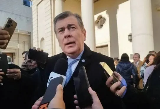 Gerardo Zamora repudió los nuevos ataques de Javier Milei al periodismo y a la libertad de expresión