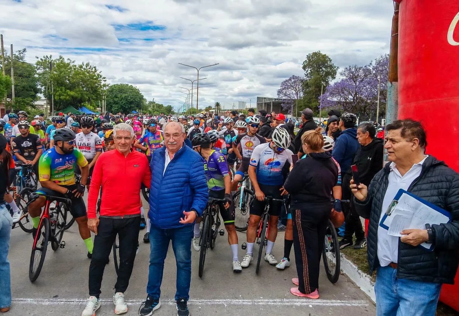 Con masiva participación arrancó la 19ª Edición del Gran Premio de Ciclismo "Huguito Robles"
