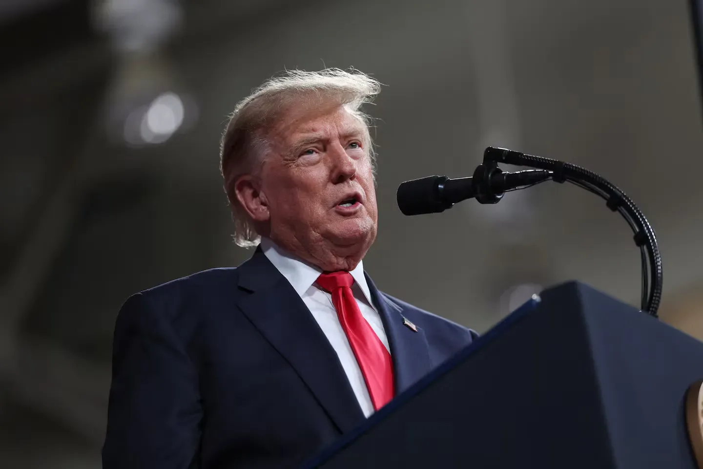 Donald Trump cuestionó la victoria de Lula da Silva en el balotaje de Brasil y la comparó con la de Joe Biden