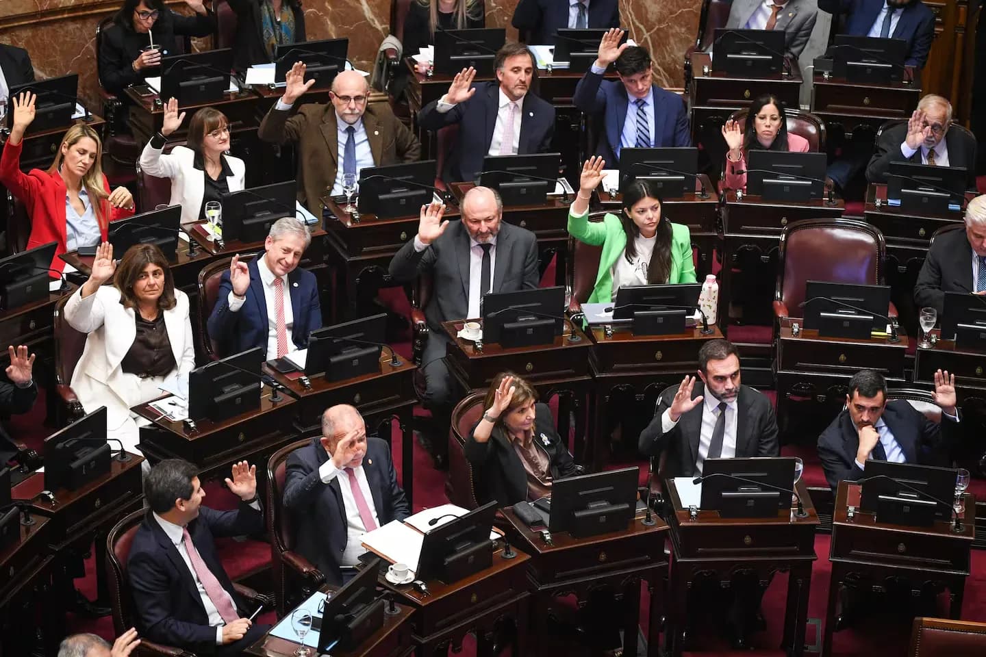 El Gobierno cambió de estrategia y buscará revertir en Diputados las modificaciones a la reforma del Banco Central