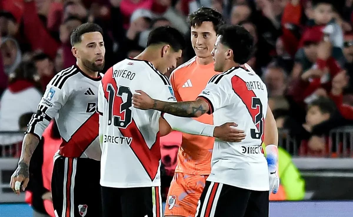 River estalló contra los arbitrajes antes del Superclásico: “Hay que hacer dos goles para que te den uno”