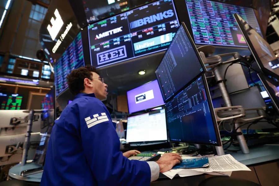 El riesgo país trepó a 744 puntos y se desplomaron las acciones argentinas tras las elecciones en Brasil