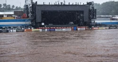 Suspendieron el Festival de Jesús María: el predio quedó inundado y la gente desconsolada
