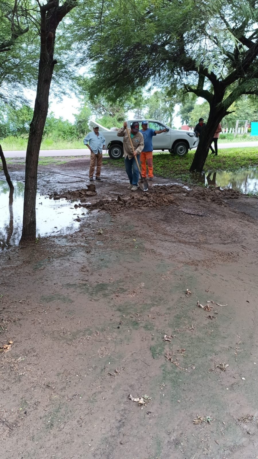 El municipio de Beltrán brindó asistencia a familias afectadas por las inundaciones