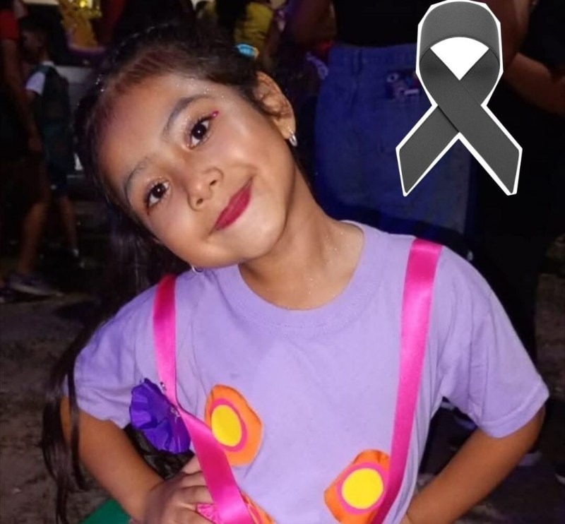 El gobernador Elias Suárez despide a Helena Cárdenas, nieta del Comisionado de Árraga