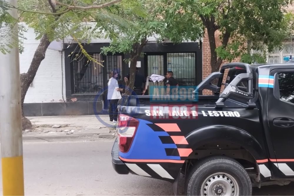 "Se llevaron todo": llanto y desconsuelo tras el robo a un local de celulares