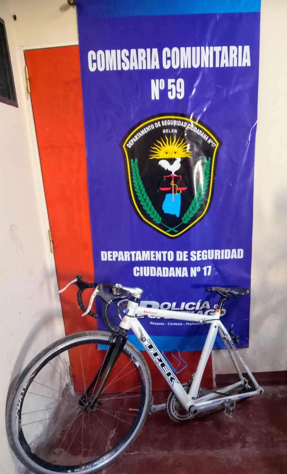 Recuperan una bicicleta robada tras tareas investigativas en el barrio Bosco II