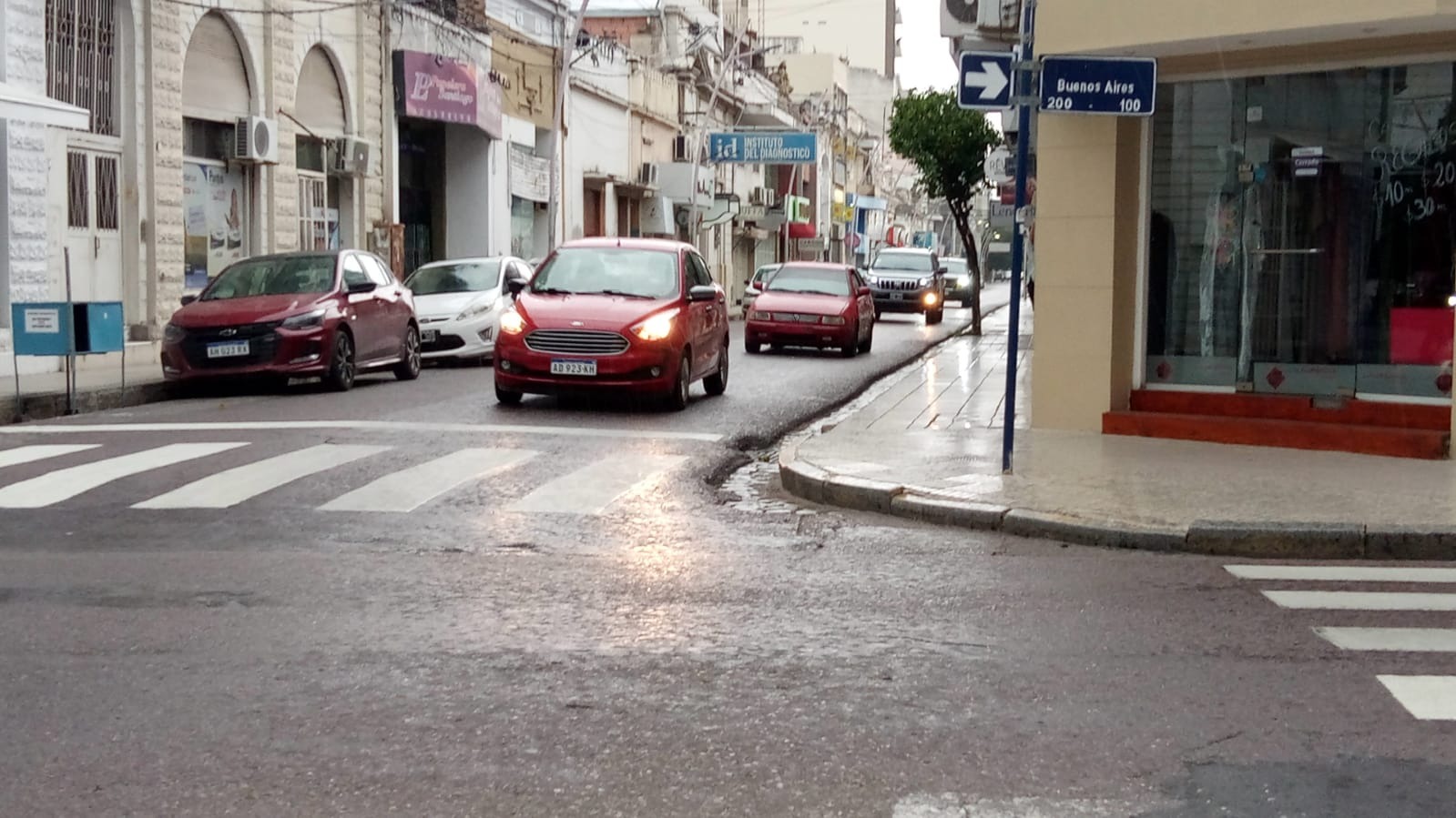 La lluvia llegó a Santiago del Estero tras varios días de calor intenso