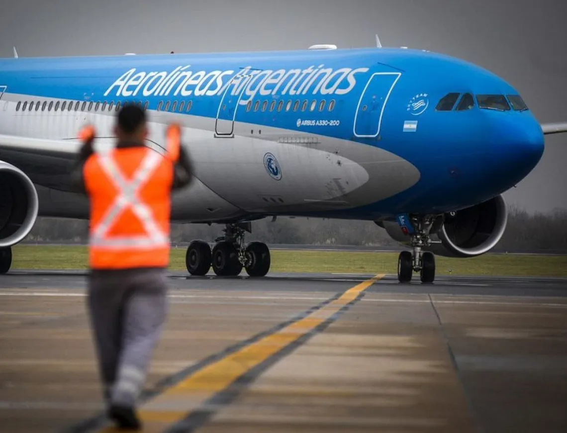 Política: Postergan el paro en los aeropuertos, pero habría demoras por las asambleas