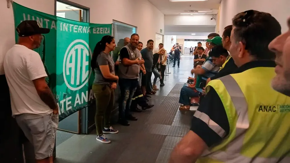 ATE confirmó un paro nacional aeroportuario para el próximo lunes