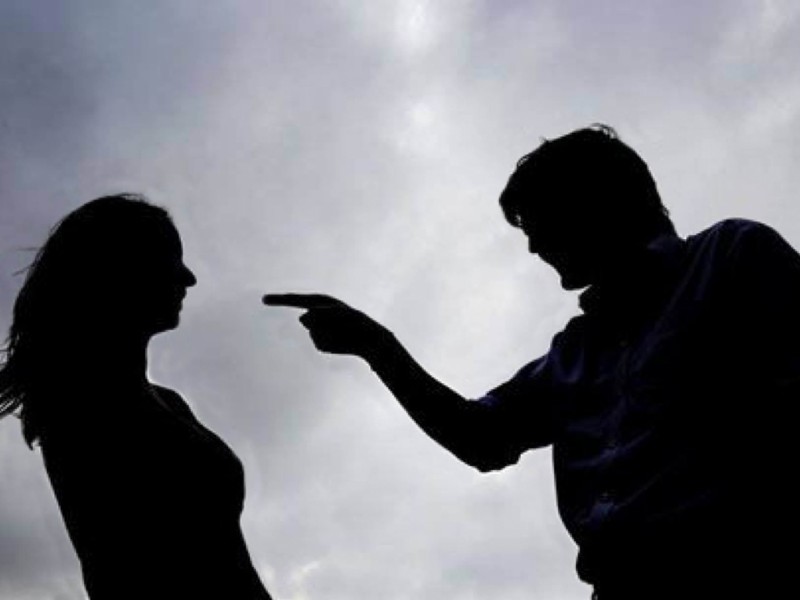 Un hombre amenazó con quemar la casa de su madre