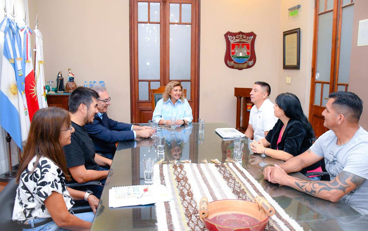La intendente Fuentes recibió a las autoridades del Club Estrella Roja para fortalecer el trabajo conjunto
