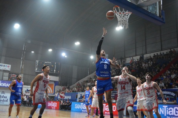 Independiente BBC recibe a Comunicaciones con la urgencia de cortar una racha de seis derrotas