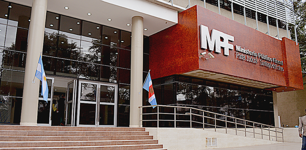 Detuvieron a un policía acusado de abusar de una nena de 7 años en Santiago del Estero