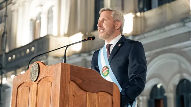 Frigerio anunció reforma previsional, baja de impuestos y obras viales récord en la apertura de sesiones en Entre Ríos