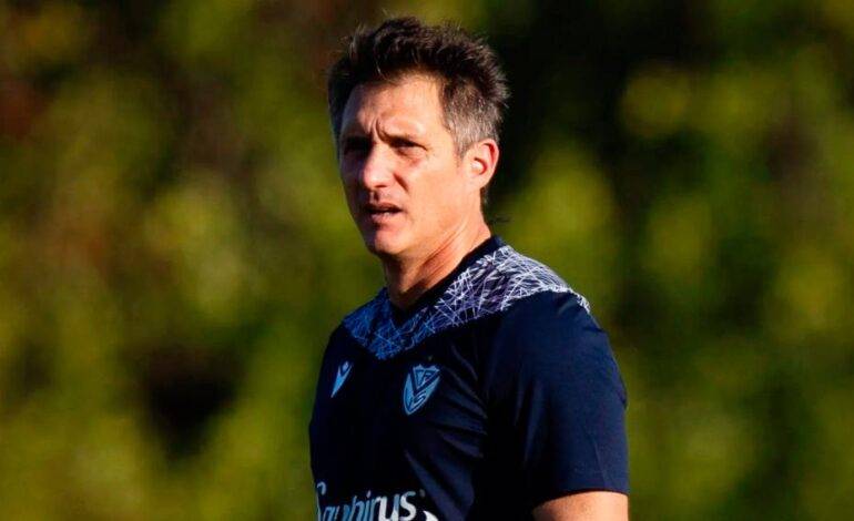 Barros Schelotto elogió a River antes del partido: "Siempre pelea por títulos"