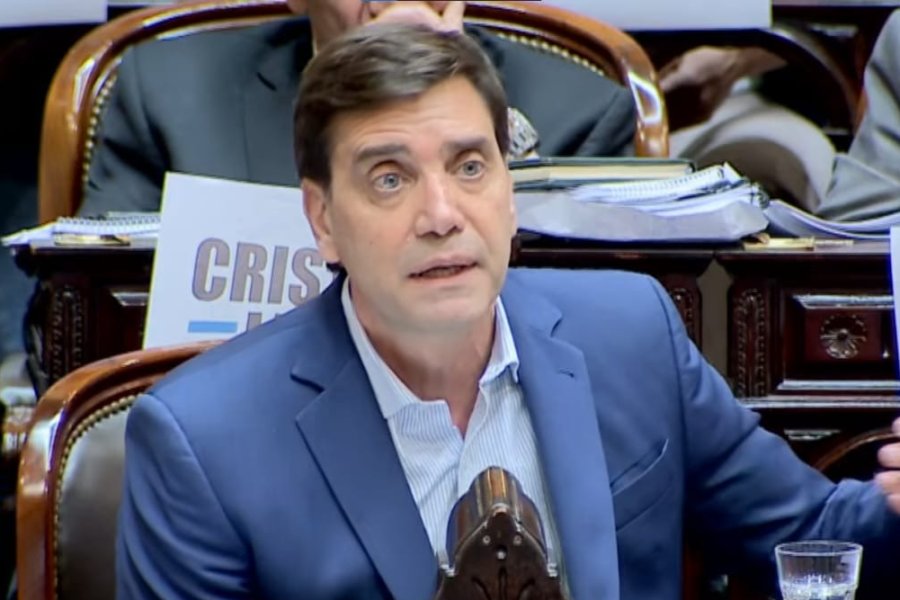 Mukdise destacó la opción de cargos docente online y cuestionó el discurso de Milei en el Congreso