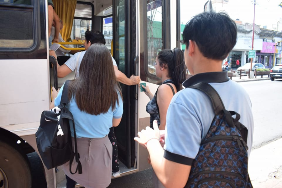 Más de 13.000 boletos gratuitos mensuales beneficiarán a estudiantes primarios de la Capital