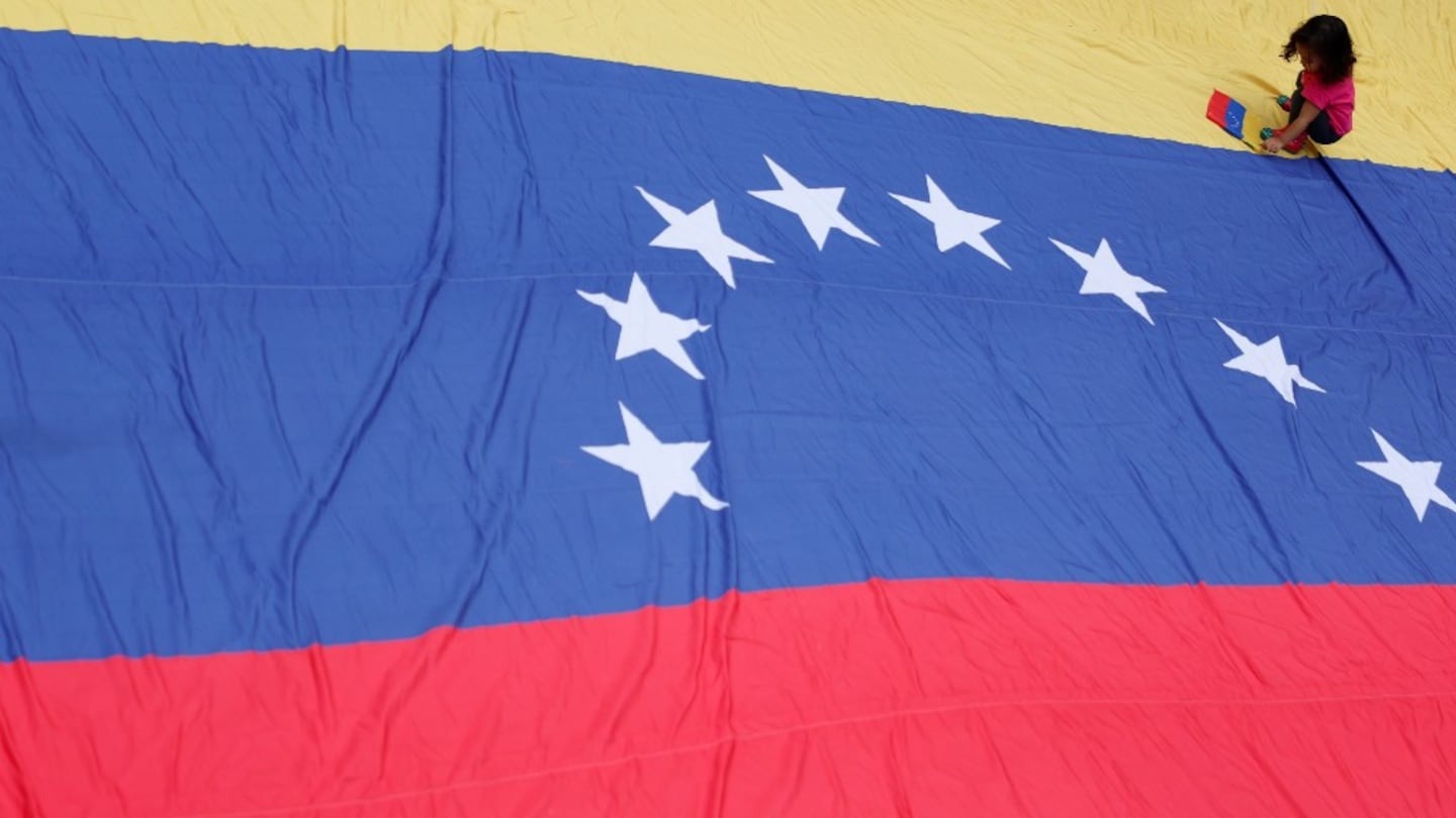 Estados Unidos anunció que restablecerá las relaciones diplomáticas con Venezuela