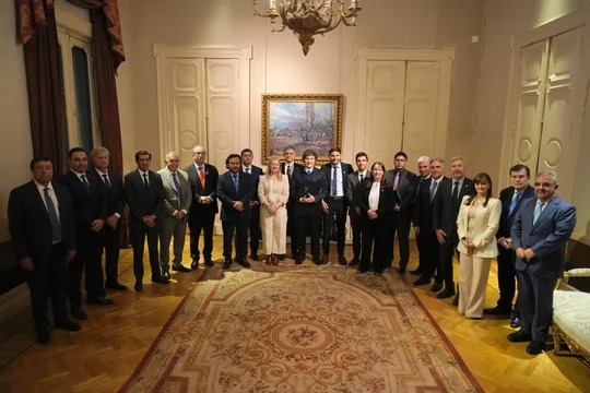 Uno por uno, los 10 gobernadores que viajarán a Estados Unidos invitados por Milei