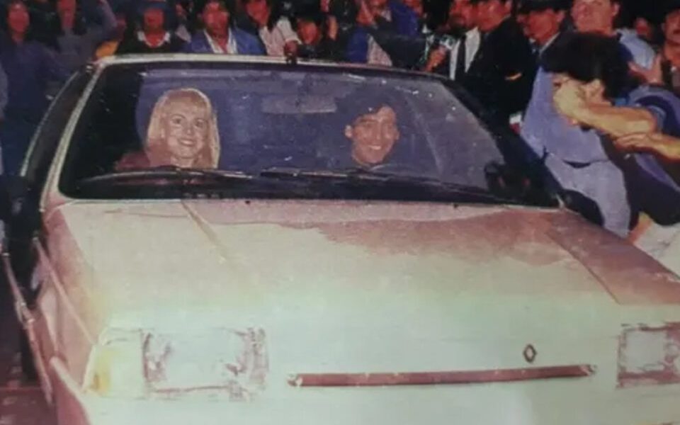 Se vende la histórica cupé Fuego de Diego Maradona: dónde estaba, cómo se mantuvo en perfecto estado durante 35 años y cuánto vale