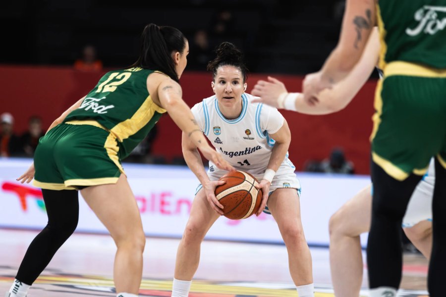 Duro traspié de la Selección Argentina de básquet femenino en el debut del Clasificatorio Mundial