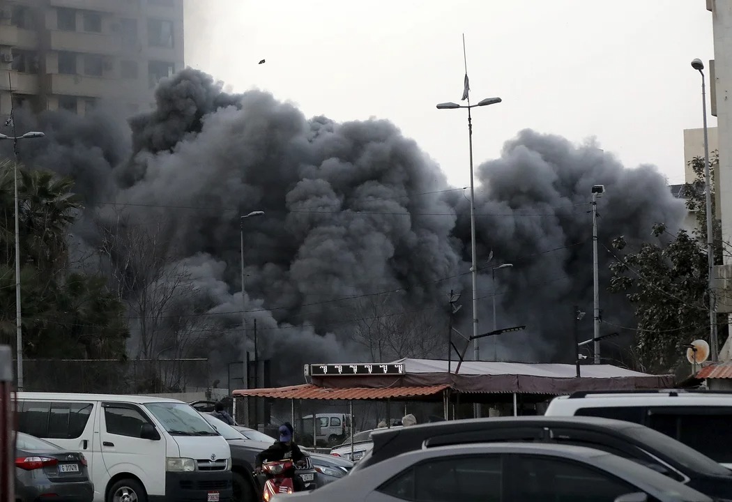 Ascienden a 826 los muertos en los ataques israelíes en Líbano