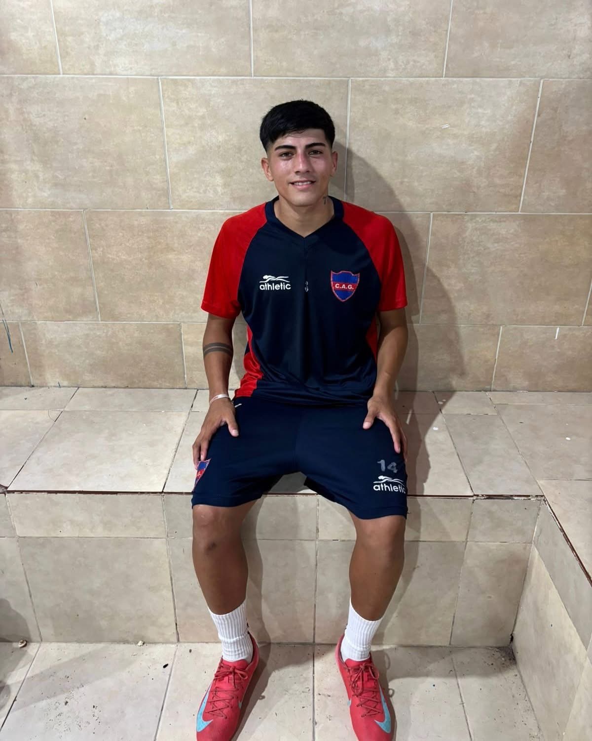 De Añatuya al profesionalismo: “Copeti” Romero fue promovido en Güemes