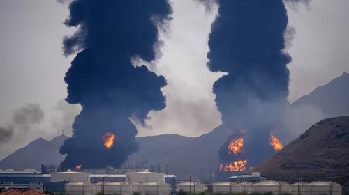 Irán amenazó con “hacer pagar un alto precio” a Israel tras los ataques a su infraestructura energética