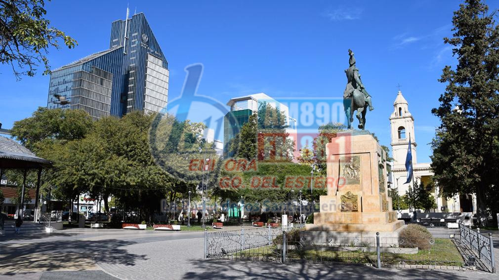 Jornada sofocante con máximas elevadas y nubosidad variable