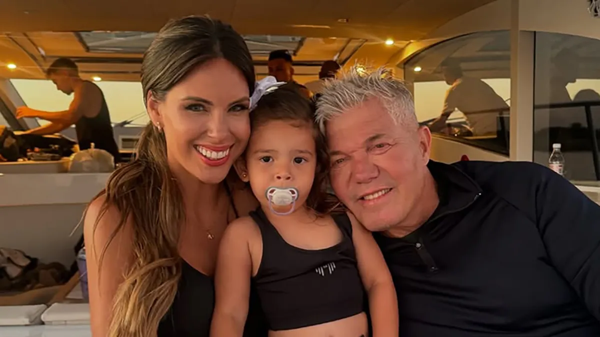 "Asesino en estado larvario": la furia de Fernando Burlando tras el accidente de Barby Franco