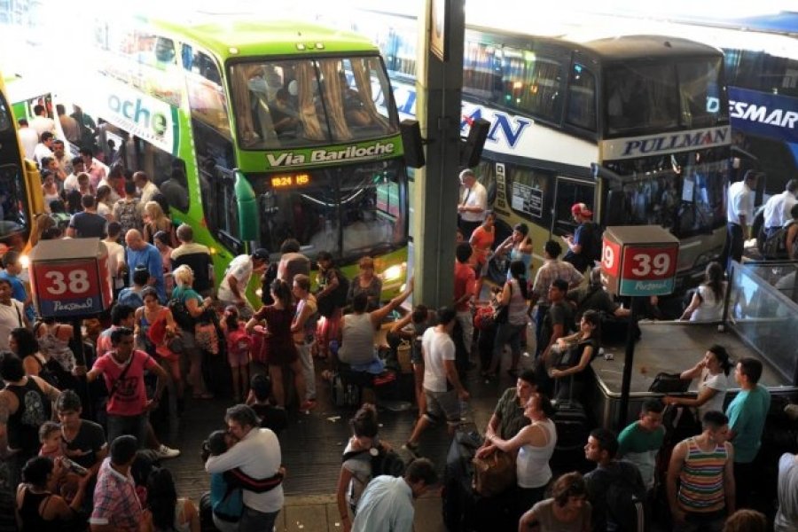 Turismo de Semana Santa: récord de viajeros pero con una fuerte caída en el consumo real