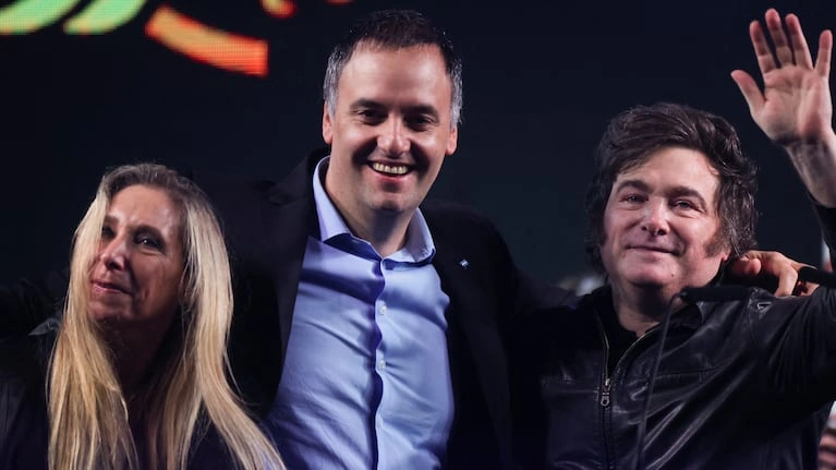 Javier Milei reúne a su Gabinete en un intento por blindar a Manuel Adorni tras el escándalo de las propiedades