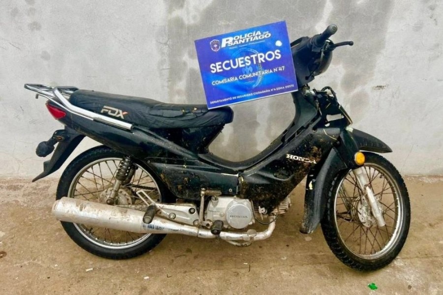 Fue en moto a recuperar un celular y terminó huyendo a pie tras un brutal ataque a "ladrillazos"