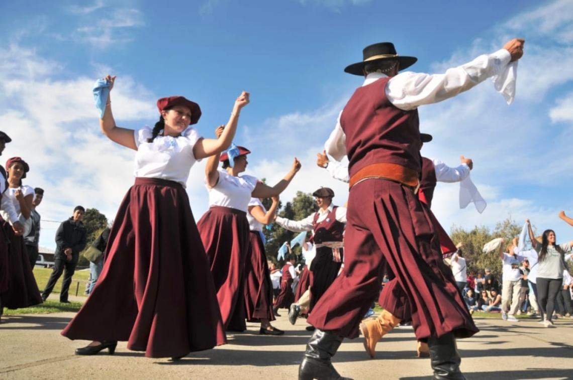 Día Nacional de la Zamba: la danza que enamora y representa la identidad argentina
