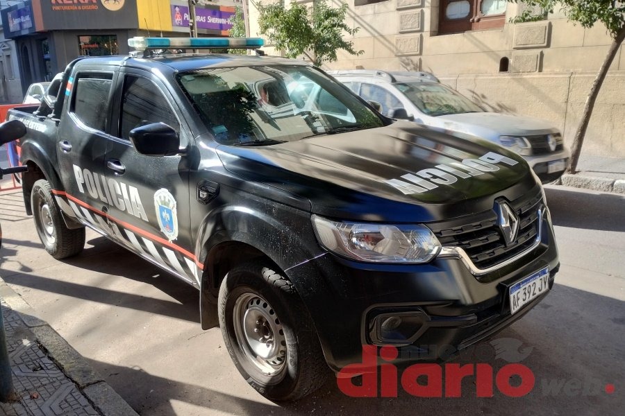 Quiso defender a sus hijos y fue brutalmente atacada a trompadas por una mujer