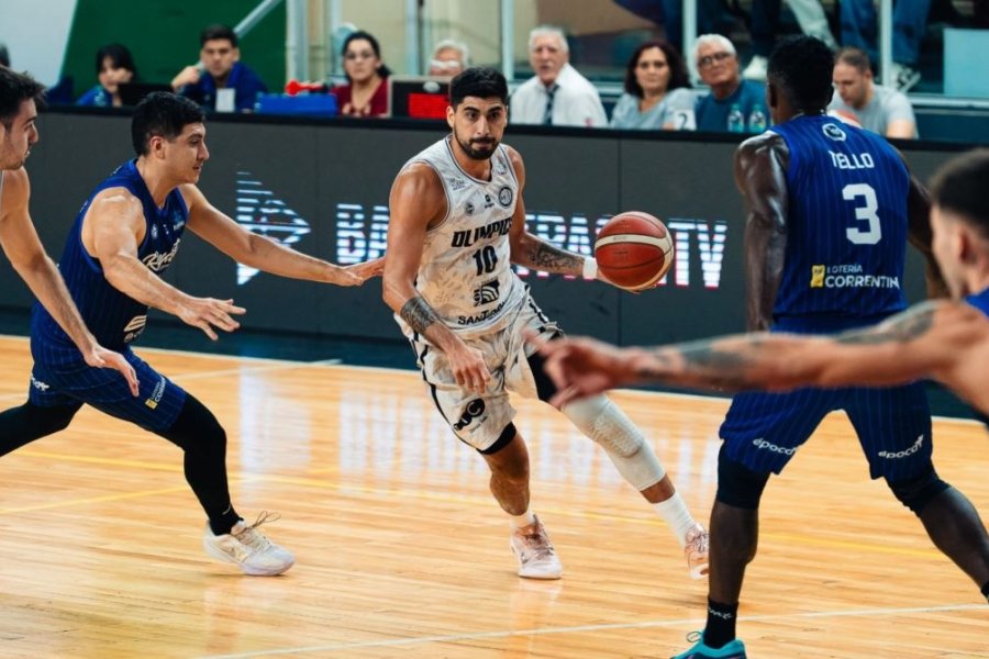 Duro revés para Olímpico: cayó ante Regatas y quedó al borde de la eliminación