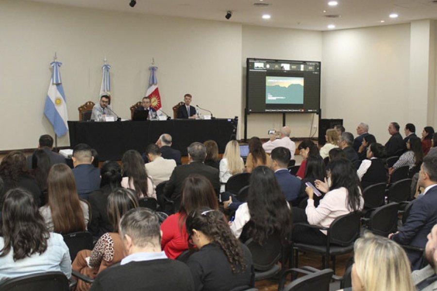 Operadores judiciales abordaron los alcances del Régimen Penal Juvenil Argentino y la Ley Provincial 7349