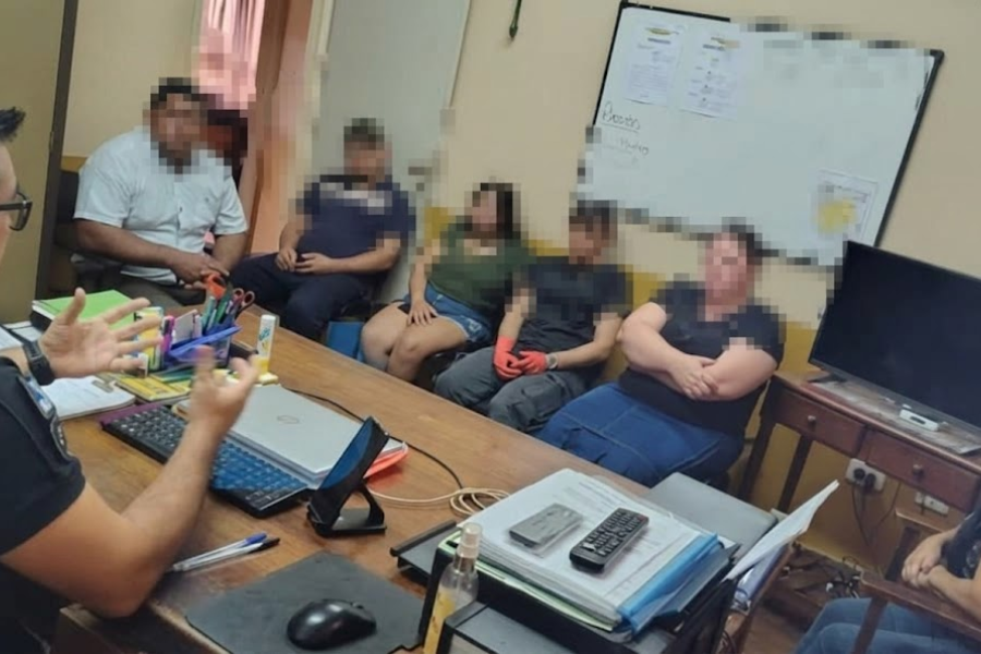 Faltaron a la escuela para tomar vino y fueron encontrados por la Policía